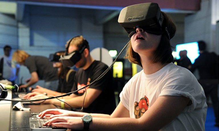 Virtual Reality in Education: New Frontiers for Learning